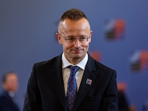 Сијарто: Мађарска ће током председавања ЕУ отворити нова поглавља у преговорима са Србијом