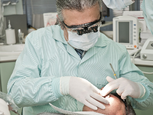 Геродонтологија – Како се стоматологија прилагођава све старијој популацији  