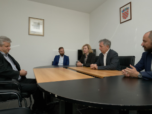 Пуповац позвао хрватски државни врх да омогуће несметан рад постојећој управи ЈУСП-а "Јасеновац"