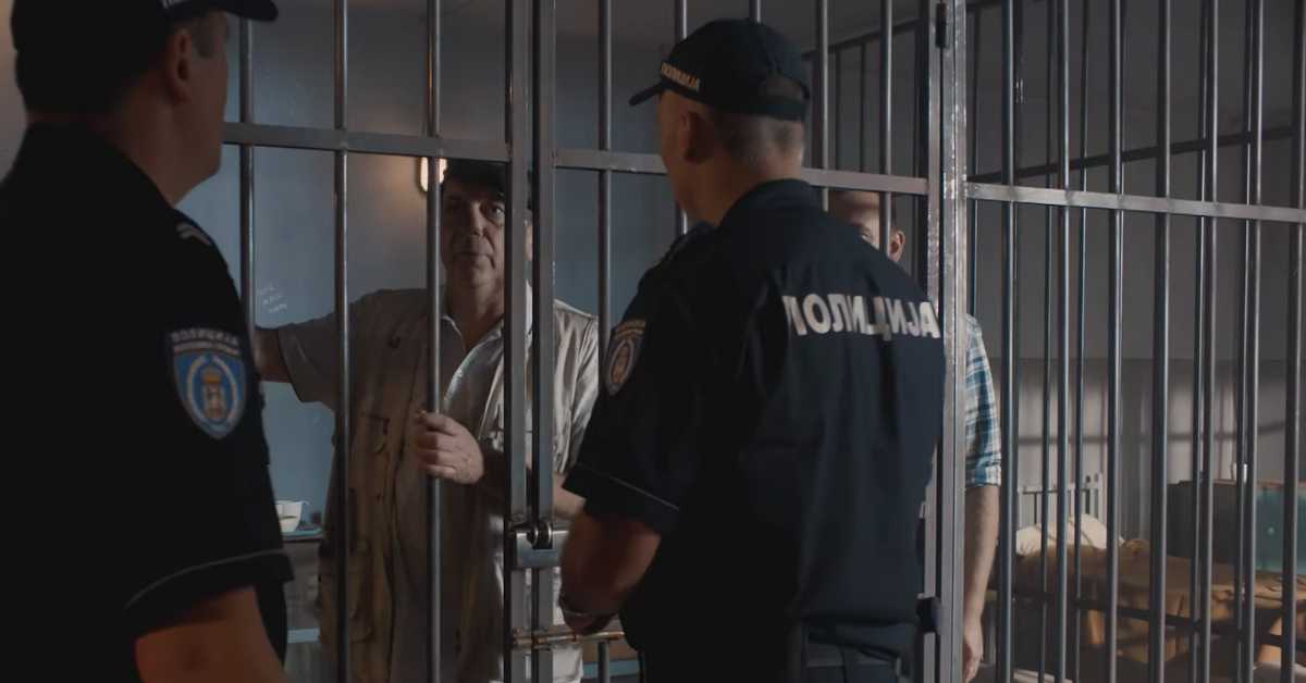 Камионџије д. о. о., 4/12, 3С