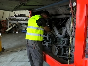  Ко контролише исправност аутобуса којима ученици иду на екскурзије