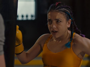 У клинчу, 28-30