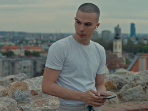 У клинчу, 27-30