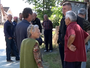 Мештани Доње Топонице већ годину дана без воде за пиће