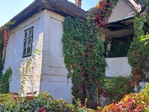 Квадратура круга-Купио земљу да би је поклонио другима