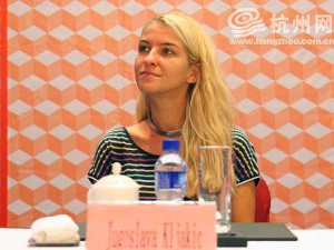 Професионалци-Југослава Кљакић Донић-дизајнер намештаја