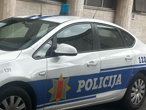 Црногорска полиција испитала супругу нападача на жандарма,  њен телефон на вештачењу у Србији