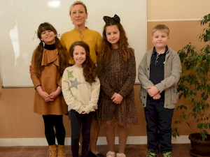 Мина прелази нивое