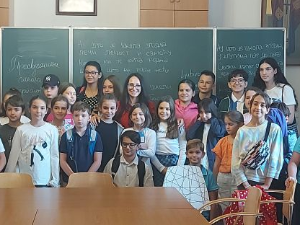 Прва деценија Просвјетиних школа у Аустрији, РТС Свет, 18.55