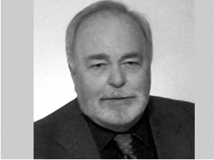 Преминуо академик Милан Лојаница