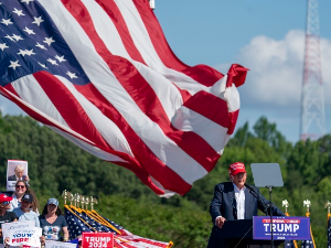 Трамп: Бајден се неће повући из председничке трке, има свој его