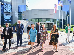 Беговићева са представницима ЕБРД-а обишла Научно-технолошки парк Београд