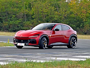 САТ: Први тест у региону ‒ ферари "пуросангве" на стази