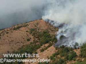 Још траје борба са пожарима на Старој планини