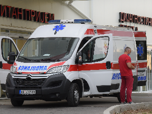 Пешак теже повређен у саобраћајној несрећи у Алтини