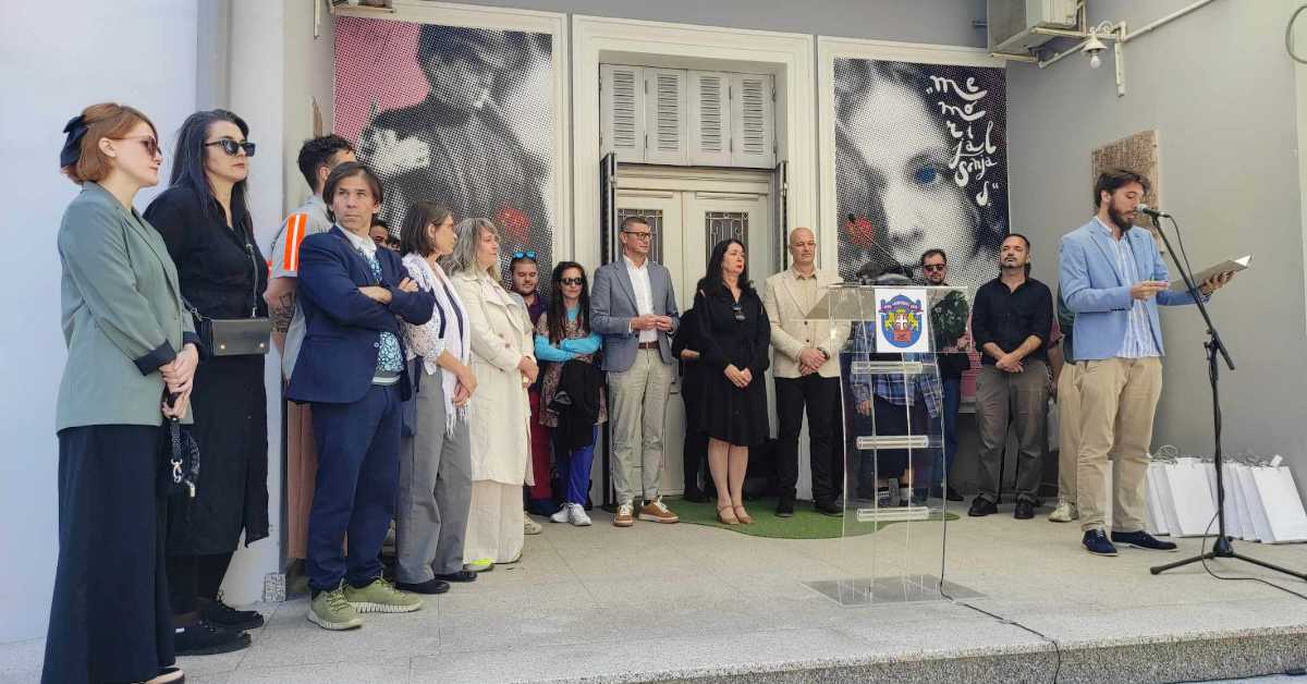 Референца на две жене – отворен 32. Меморијал Надежде Петровић „Меморијал Соња С.“ Референца на две жене – отворен 32. Меморијал Надежде Петровић „Меморијал Соња С.“