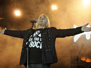 In memoriam:  Бора Ђорђевић-Упорно дозивање анђела, Рибља чорба – 3. део