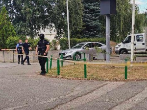 Српске институције на КиМ и даље у блокади, западне земље осуђују потезе Приштине али их не заустављају