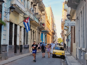 Ексклузивно са Миром Адањом Полак-Како сам доживела Кубу 1.део