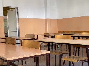 Универзитетски наставници позвали Министарство просвете да заузме став о безбедности у школама у Србији