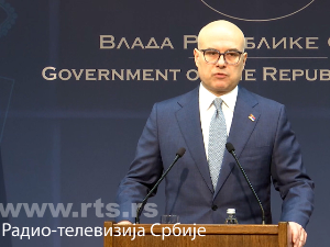 Премијер Вучевић поднео оставку