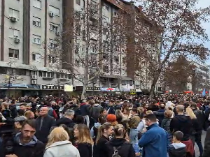  Има ли решења за политичку и друштвену кризу у Србији?