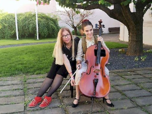 Еко минијатуре: Еко мотив