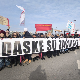 Глумци у протестној шетњи кроз Нови Сад, крушевачки ђаци одали пошту жртвама пада надстрешнице – и данас блокаде и тишина у Србији