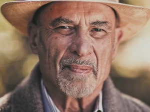 Савремени светски писци: Ирвин Јалом