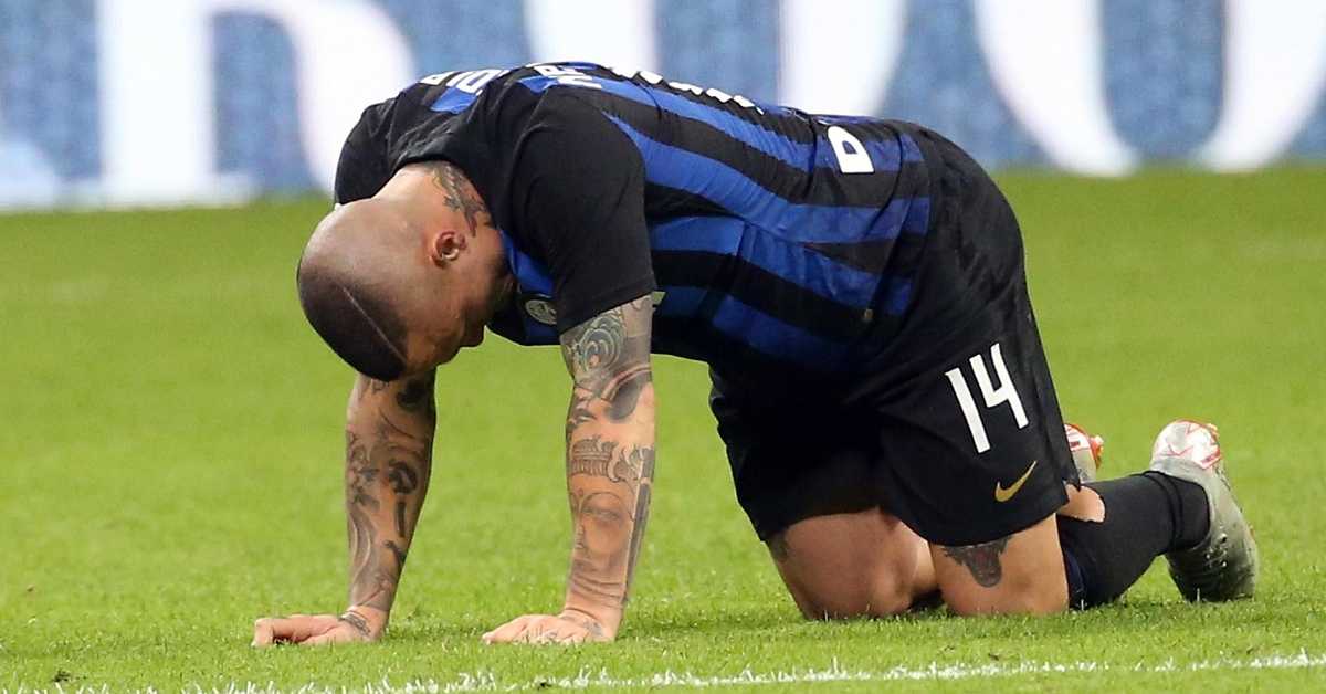 Рађа Наинголан – фудбалски Бахус и пад човека који је могао више (EPA-EFE / MATTEO BAZZI) Рађа Наинголан – фудбалски Бахус и пад човека који је могао више