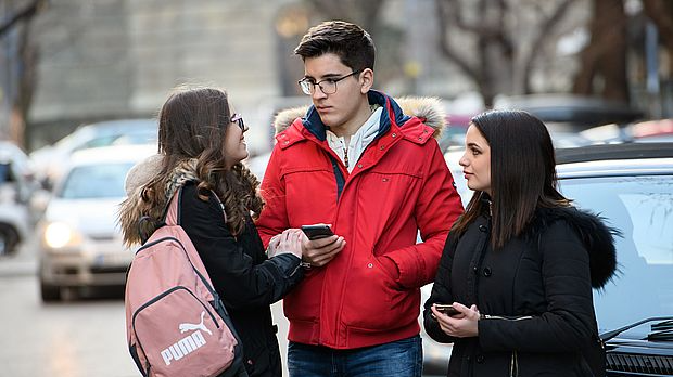 Анин свет:	Пријатељски савет