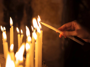 Митровске задушнице, дан посвећен молитвама за умрле сроднике и пријатеље Митровске задушнице, дан посвећен молитвама за умрле сроднике и пријатеље