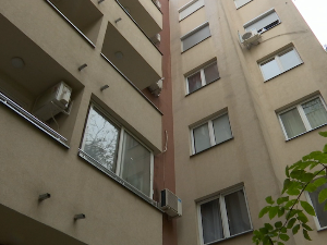 Инвеститор у стечају, банка продала потраживање – тридесет власника станова чекају да им извршитељи закуцају на врата