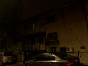 Пожар у кући у Миријеву, једна особа повређена