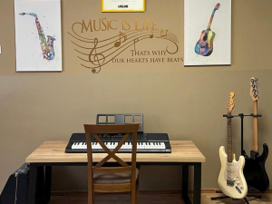 Лајфлајн Чикаго опремио музичку собу за малишане у Дому "Дринка Павловић"