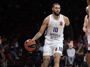 Кошаркаш Ефеса Ајзеја Кординије МВП 11. кола Евролиге
