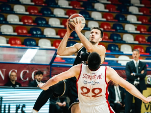 Дубаи славио у Железнику и остао непоражен у АБА лиги