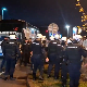 Полиција одгурала грађане који су желели да спрече уклањање аутобуса Миломира Јаћимовића