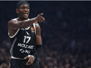 Бонга на списку селектора Немачке за дуеле са Израелом и Кипром