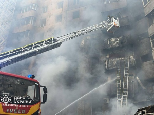 Удар на стамбене зграде у Тернопољу, погинуло 10 особа; Пољска најављује одговор на саботажу железнице