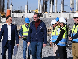 Вучић: Национални стадион биће изграђен до краја фебруара 2027, верујем да ће Звезда и Партизан играти овде Вучић: Национални стадион биће изграђен до краја фебруара 2027, верујем да ће Звезда и Партизан играти овде