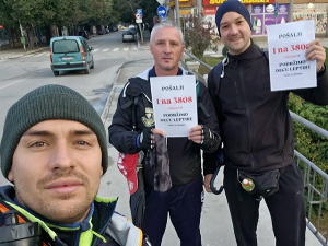 Припадници МУП-а који су за "децу лептире" пешачили до Хиландара: Наш циљ је остварен