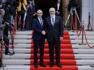 Мацут на Самиту лидера Западног Балкана у Тирани, дочекао га Рама