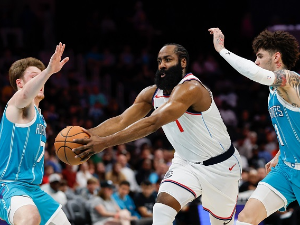 Харденов рекорд франшизе, Богдановић није био ни на клупи Клиперса