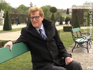 Портрет – Миња Субота