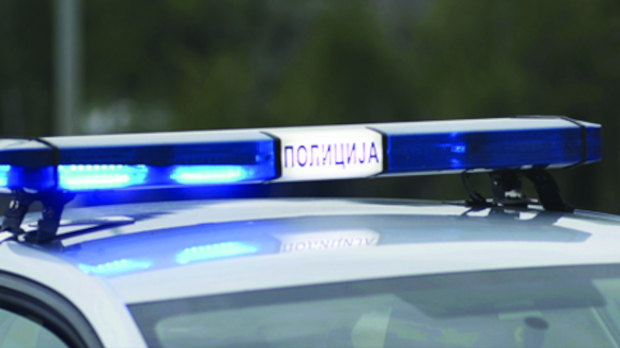 Две особе погинуле, а две повређене у судару на путу између Лаћарка и Чалме