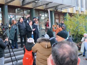 Почиње суђење оптуженима за покушај рушења уставног поретка, протест испред Вишег суда у Новом Саду