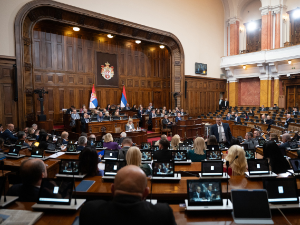 Настављена седница Скупштине Србије – посланици постављају питања