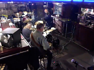 Нови албум крушевачког бенда "Струјни удар" 