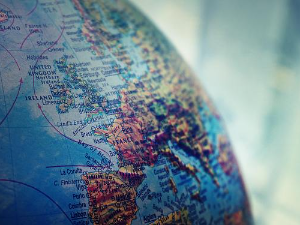   Студије у Паризу и књижевни сусрети шведских, норвешких и српских писаца 